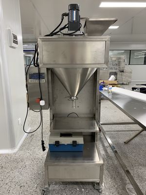 食品用粉末プレス機 SS粉末粉砕機